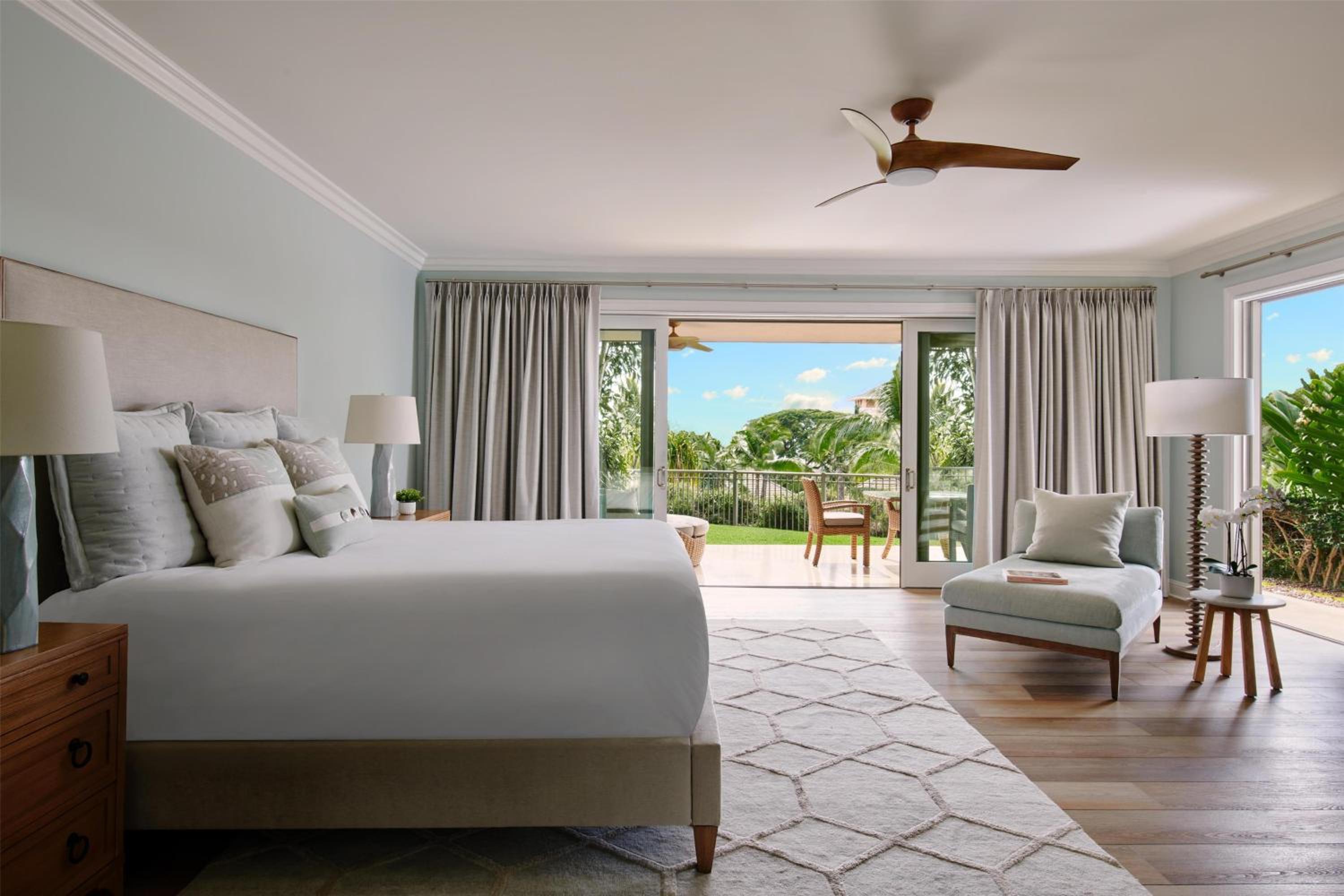 3 BEDROOMS, VILLA, GARDEN VIEW