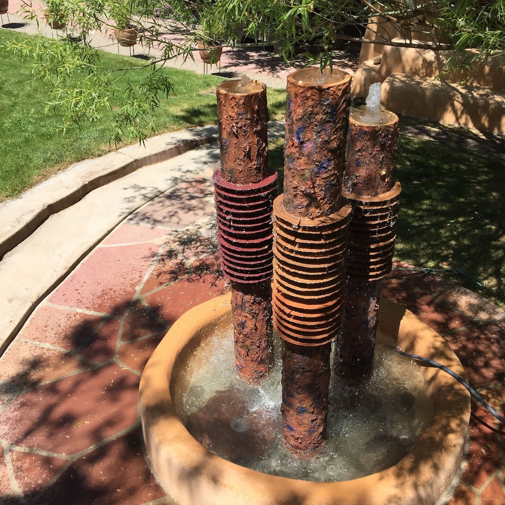 Old Taos Guesthouse Bed and Breakfast 33/69