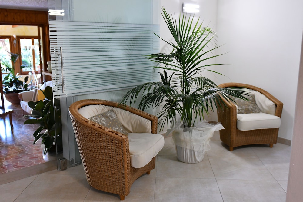 Hotel La Rosa Del Tirreno 5/40