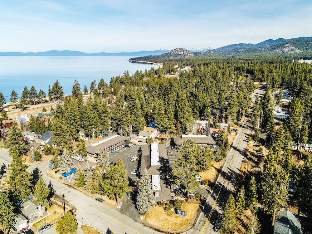 Station House Inn South Lake Tahoe 65/71