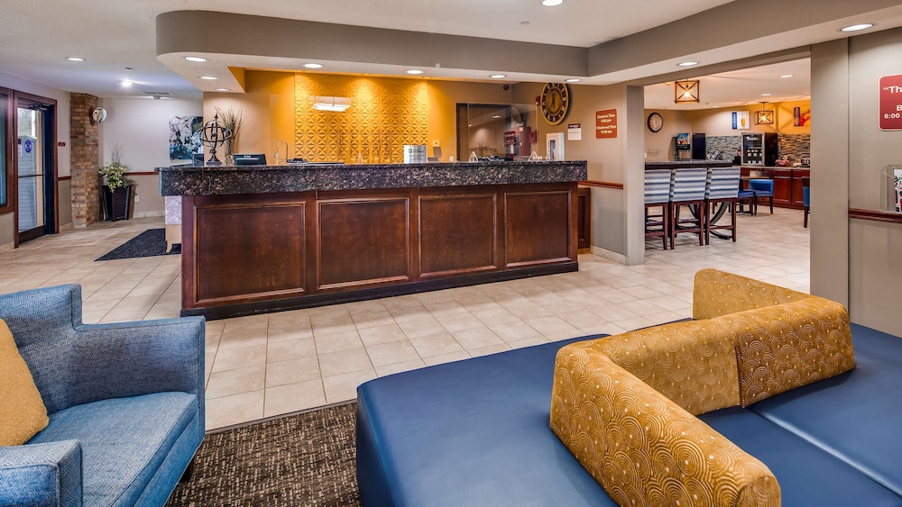 Best Western Lakewood Inn 6/37