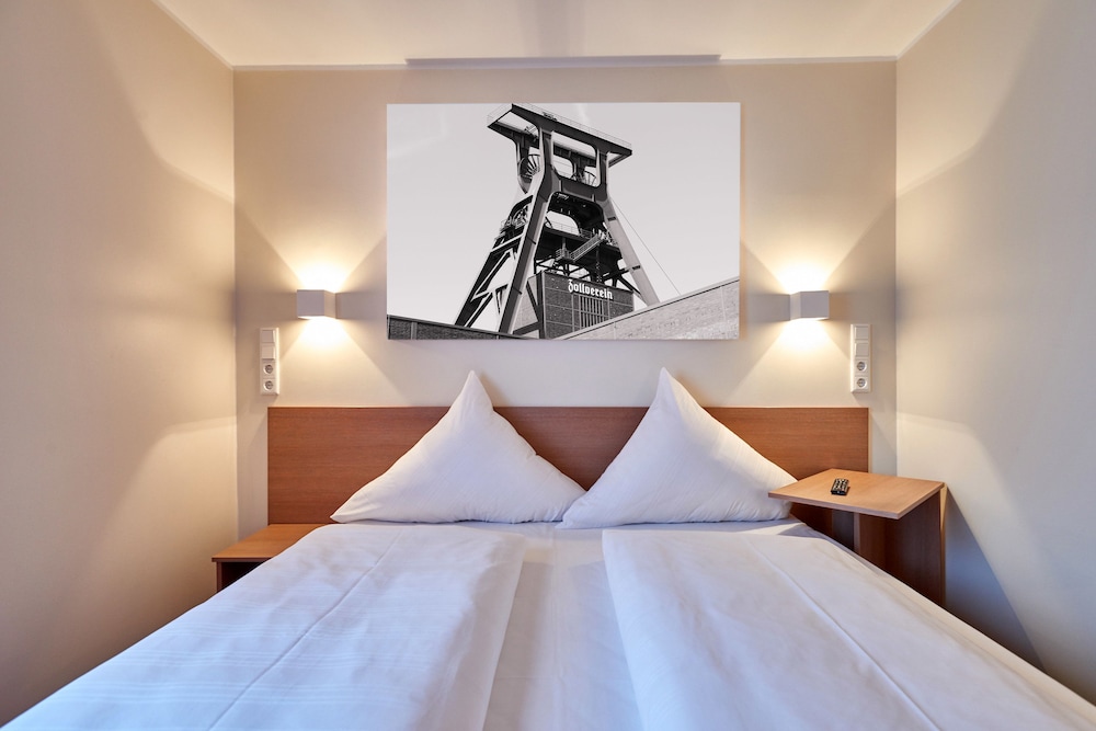 Mcdreams Hotel Essen-City 9/22