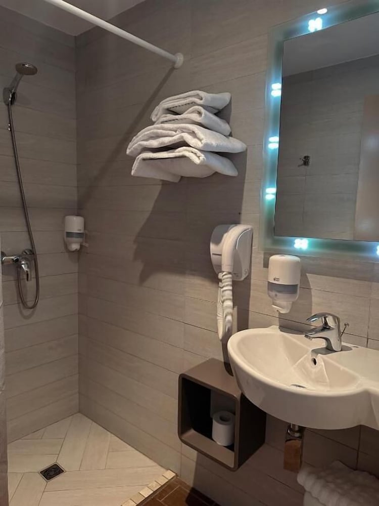 Hotel Thalassa 49/50