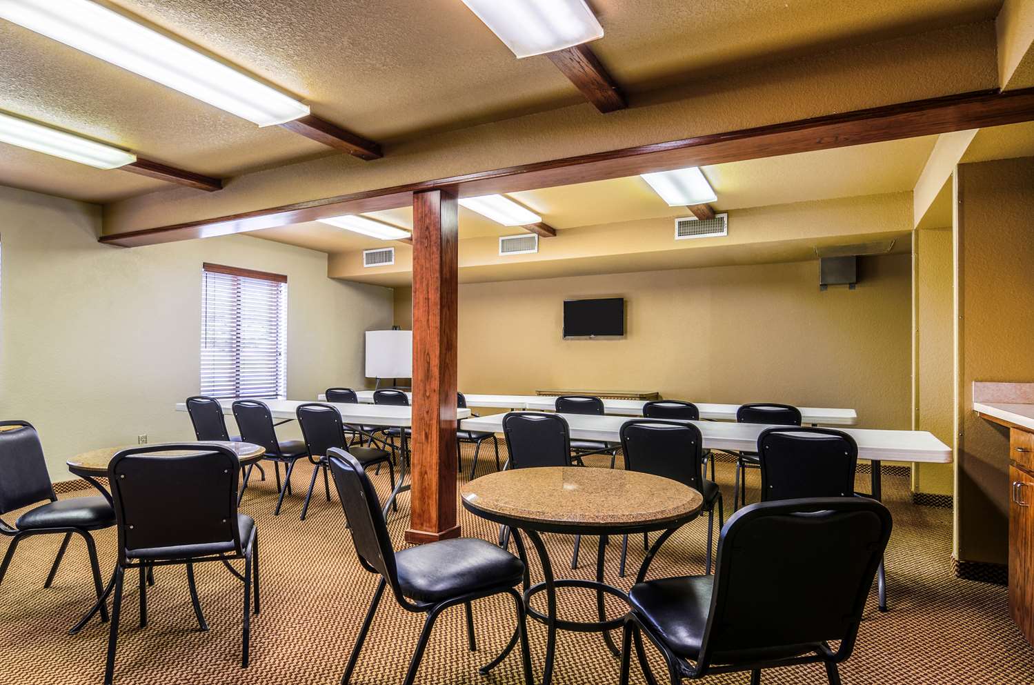 Quality Inn & Suites Winfield 40/44