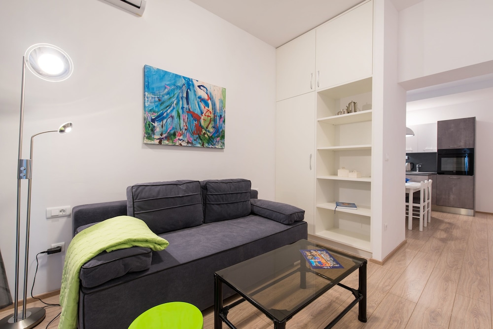 VILLA ZANIC 31/50