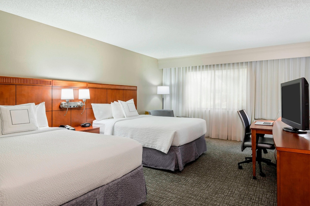 Courtyard by Marriott Gainesville 10/54