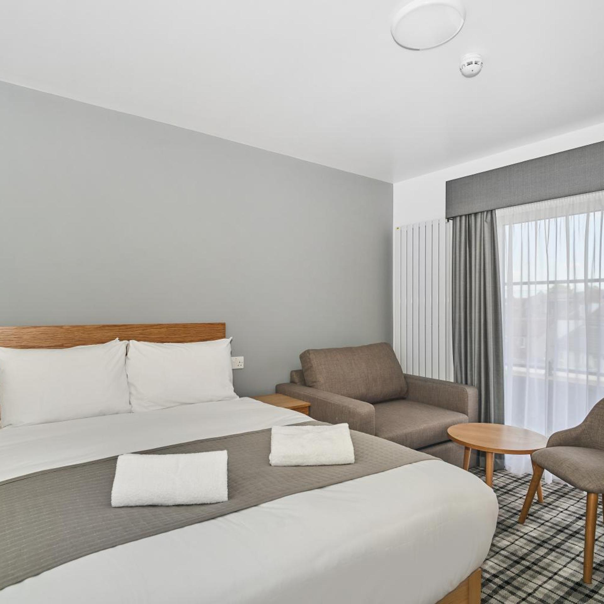2 Bedrooms, Apartment, King Bed, 2 Sofa, Balcony, Kitchen
