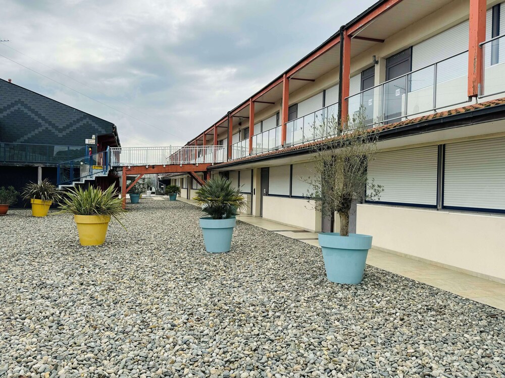 HOTEL KYRIAD TOULOUSE SUD - ROQUES 39/50