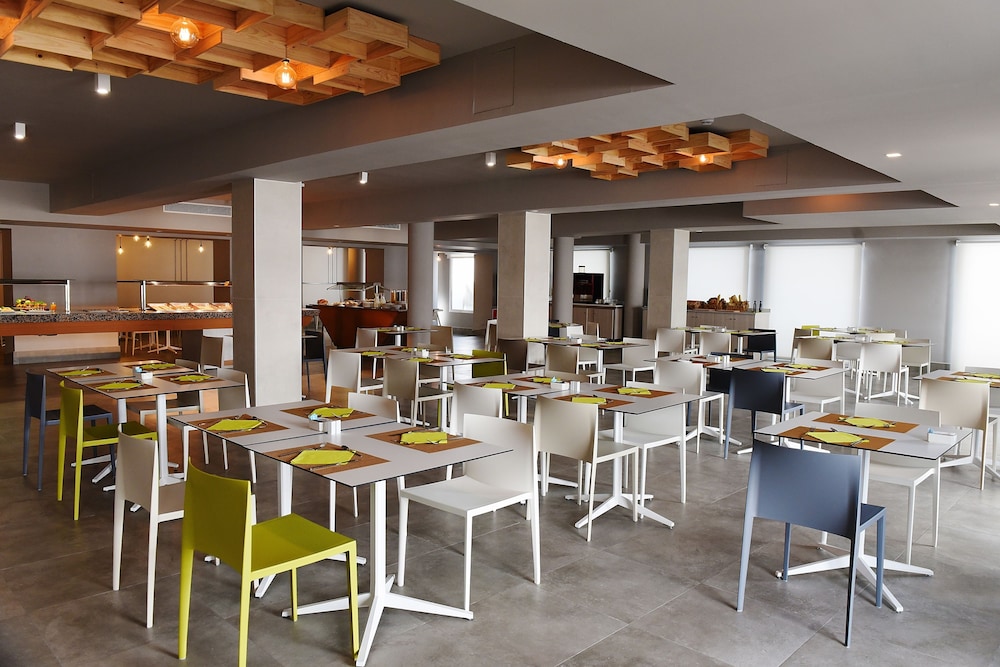 HOTEL AGARO CHIPIONA 19/29