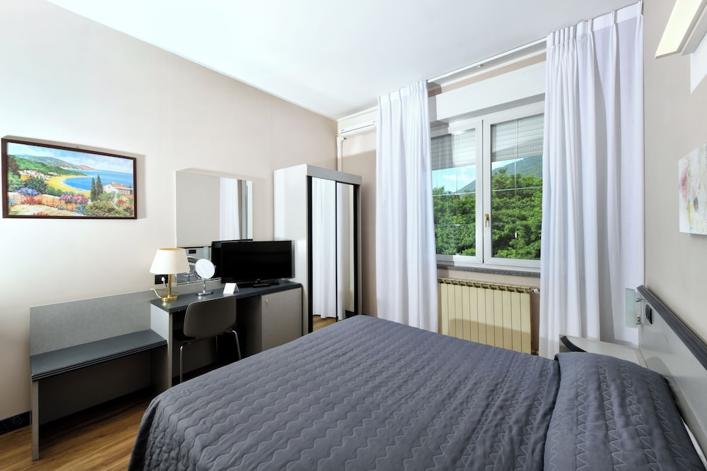 HOTEL INTERNAZIONALE 11/50
