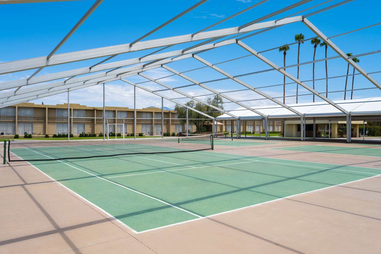 Ramada by Wyndham Tucson 28/63