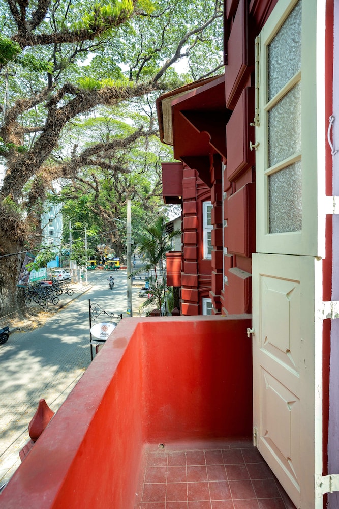 KODER HOUSE FORT KOCHI 8/50
