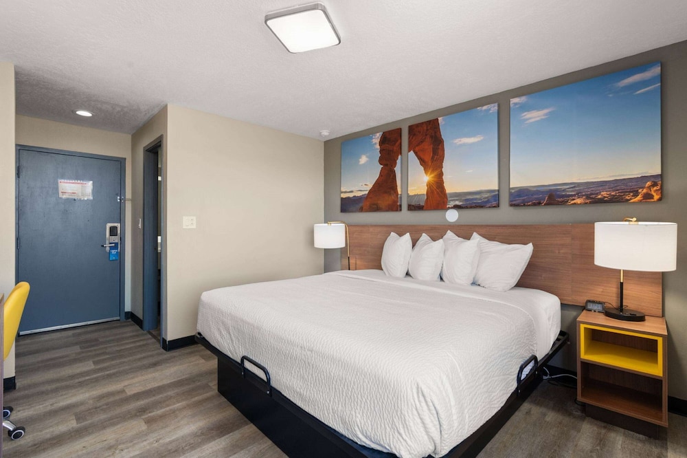 غرفة بسرير كينج، Days Inn by Wyndham Albuquerque I-25 6/10