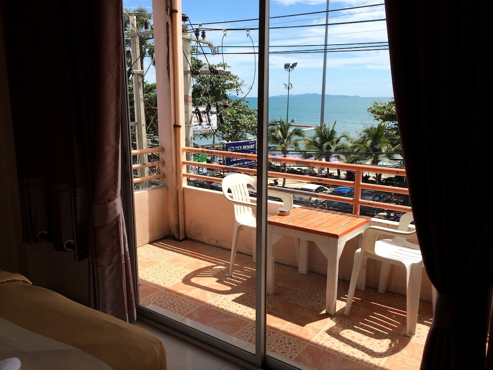Wilai Guesthouse 28/50