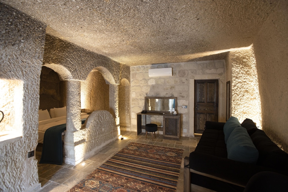 Medusa Cave Hotel 19/50