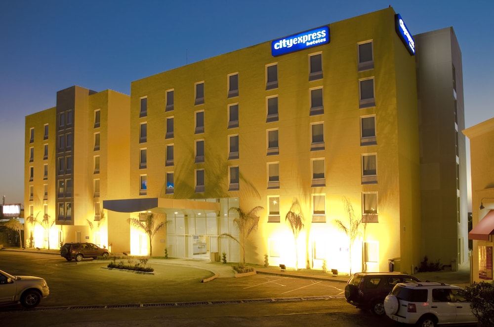 City Express by Marriott Puebla Angelopolis 1/60