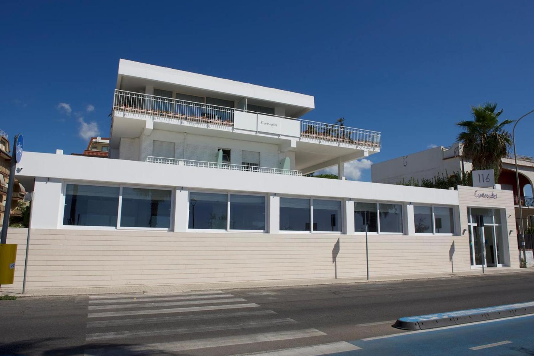Hotel Centosedici 2/50
