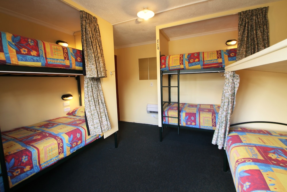 Chateau Franz Hostel 47/50