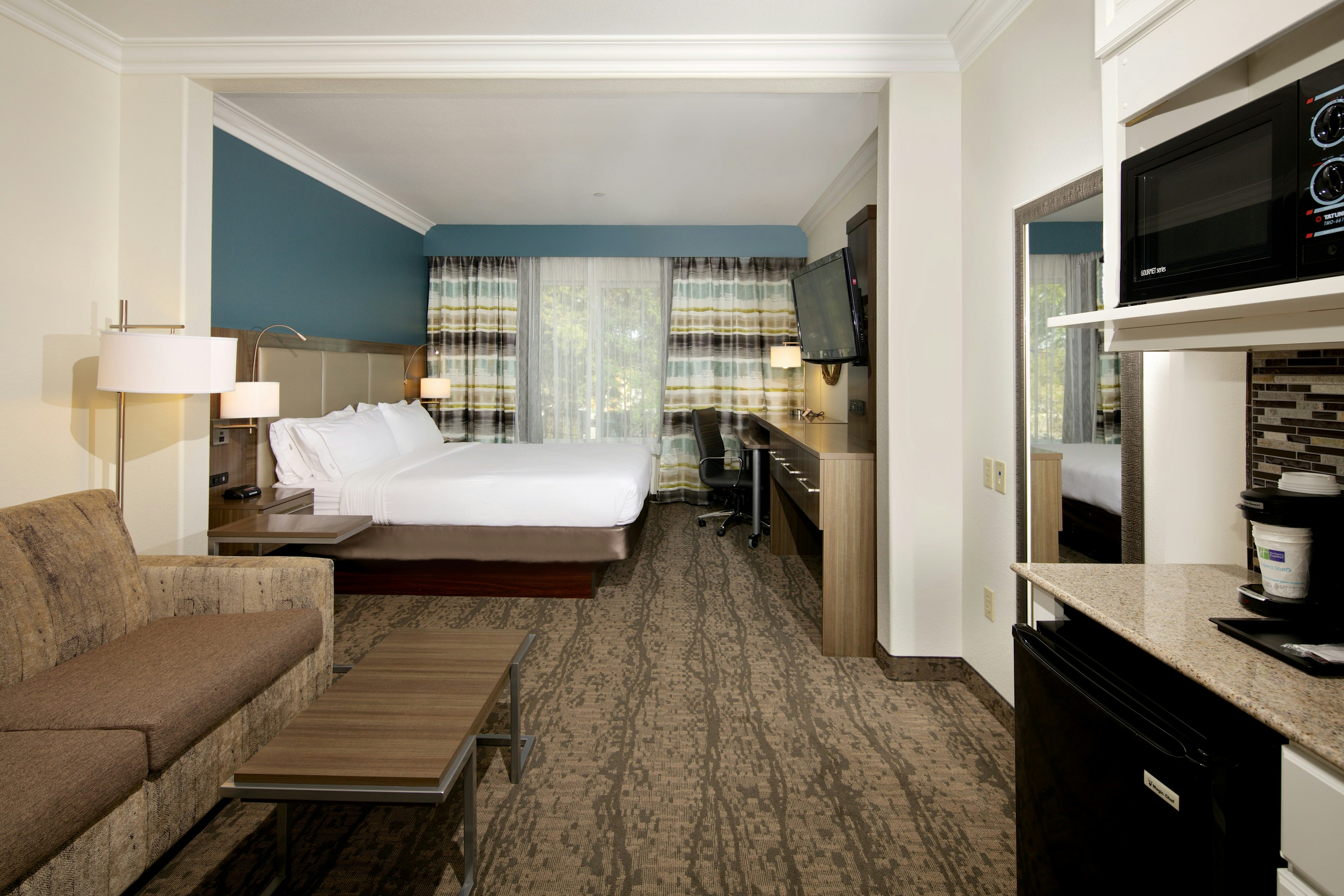 Holiday Inn Express Hotel And Suites Paso Robles 32/81