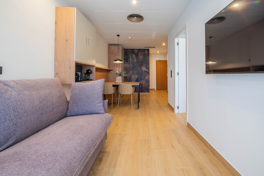 Neptuno Apartments 48/69