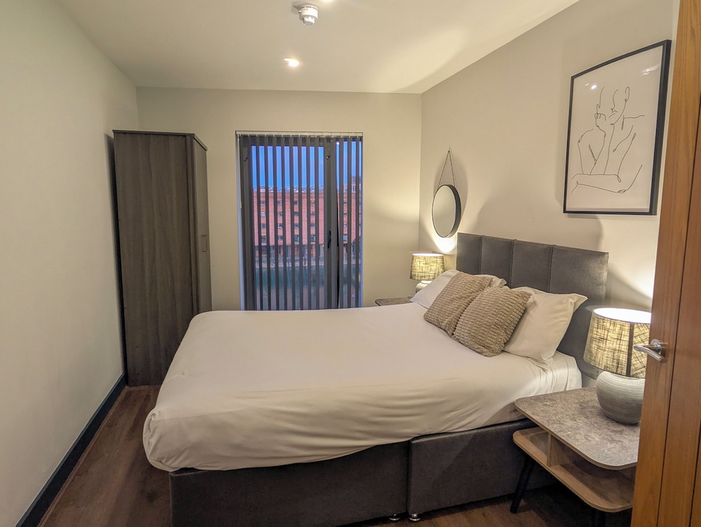 APARTMENT, DOUBLE BED, SOFA