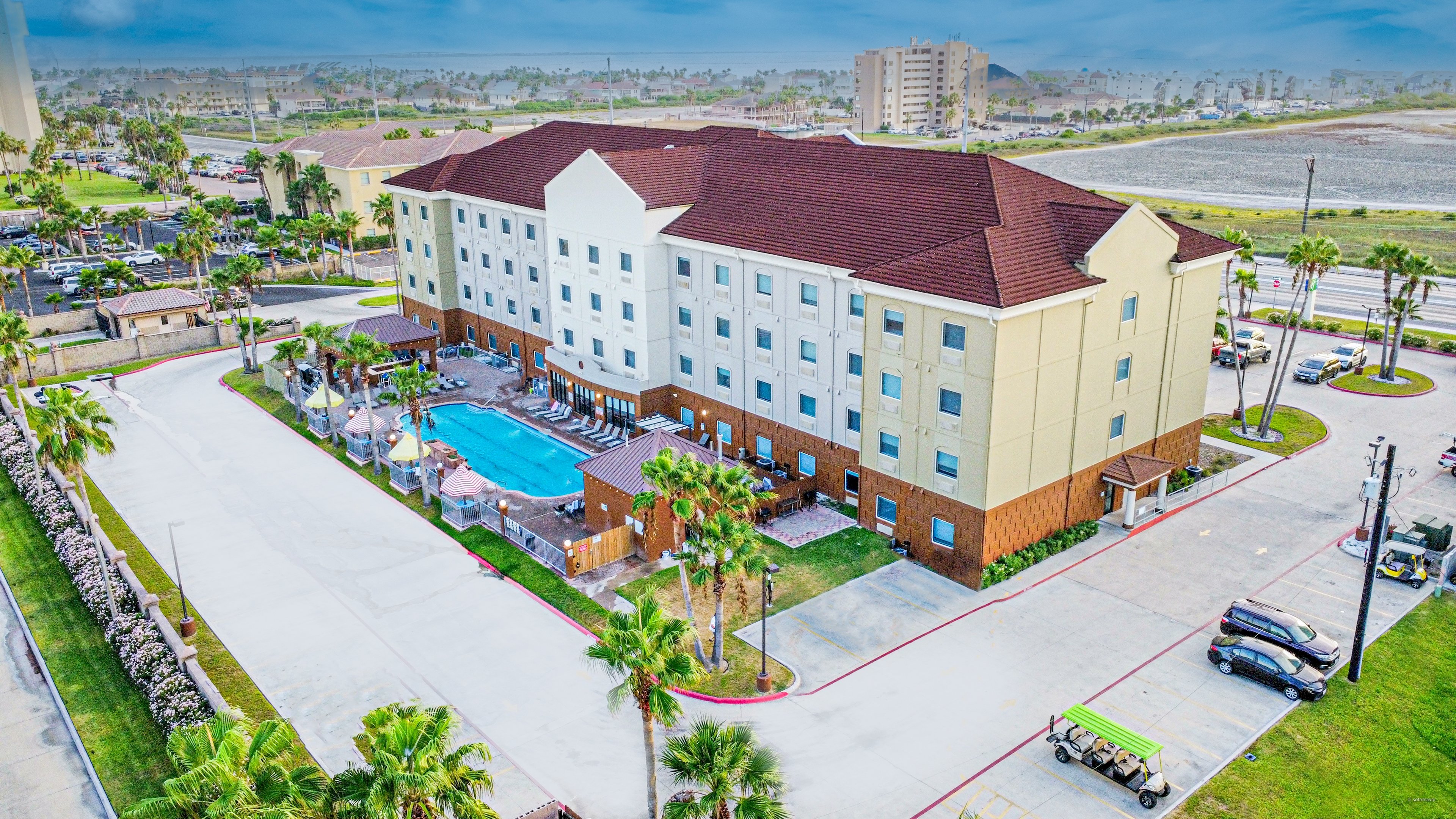 Holiday Inn Express Suites South Padre Island 6/62
