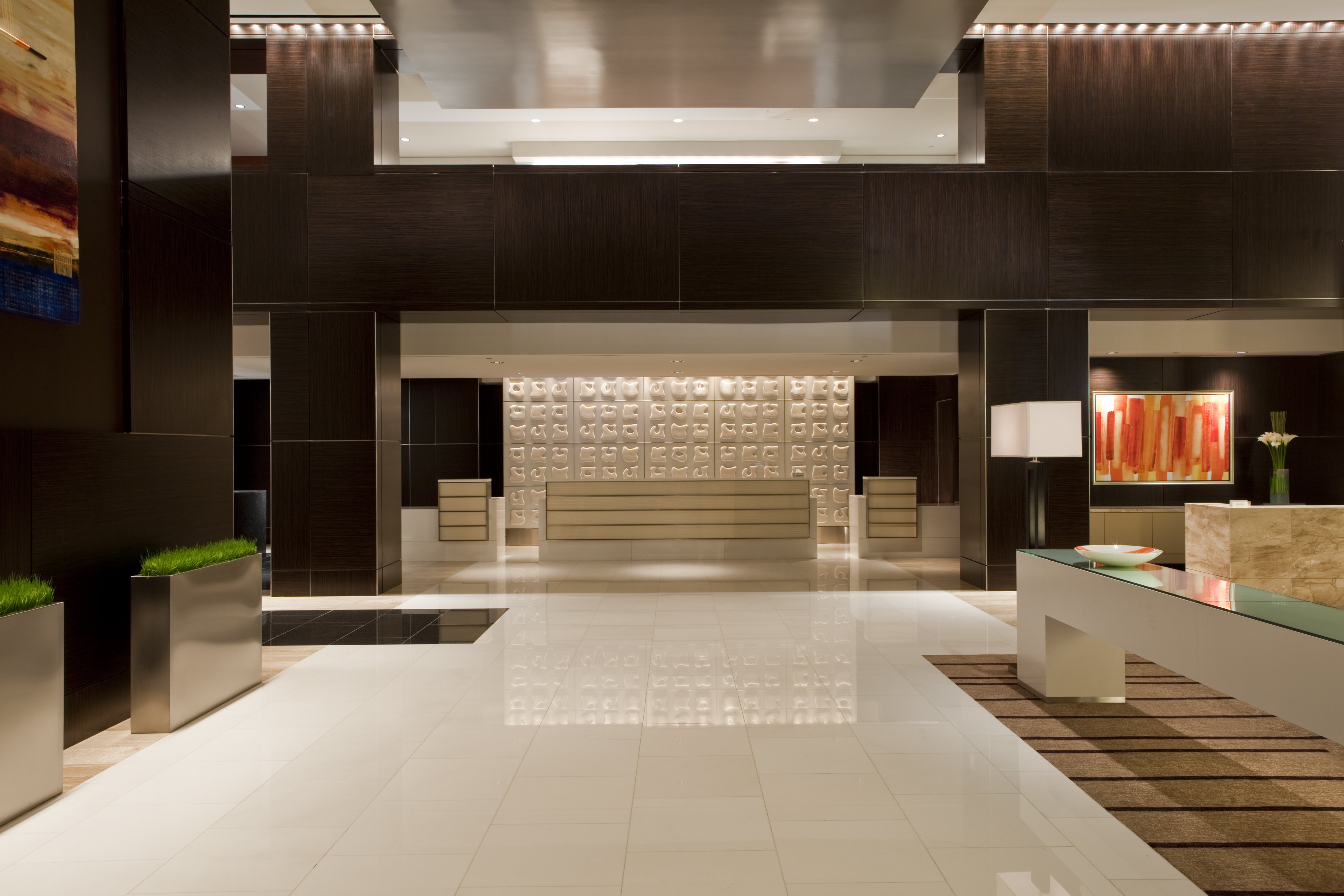 Loews Atlanta Hotel 12/83