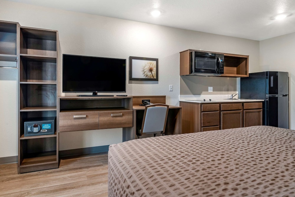 WoodSpring Suites Brunswick 11/31