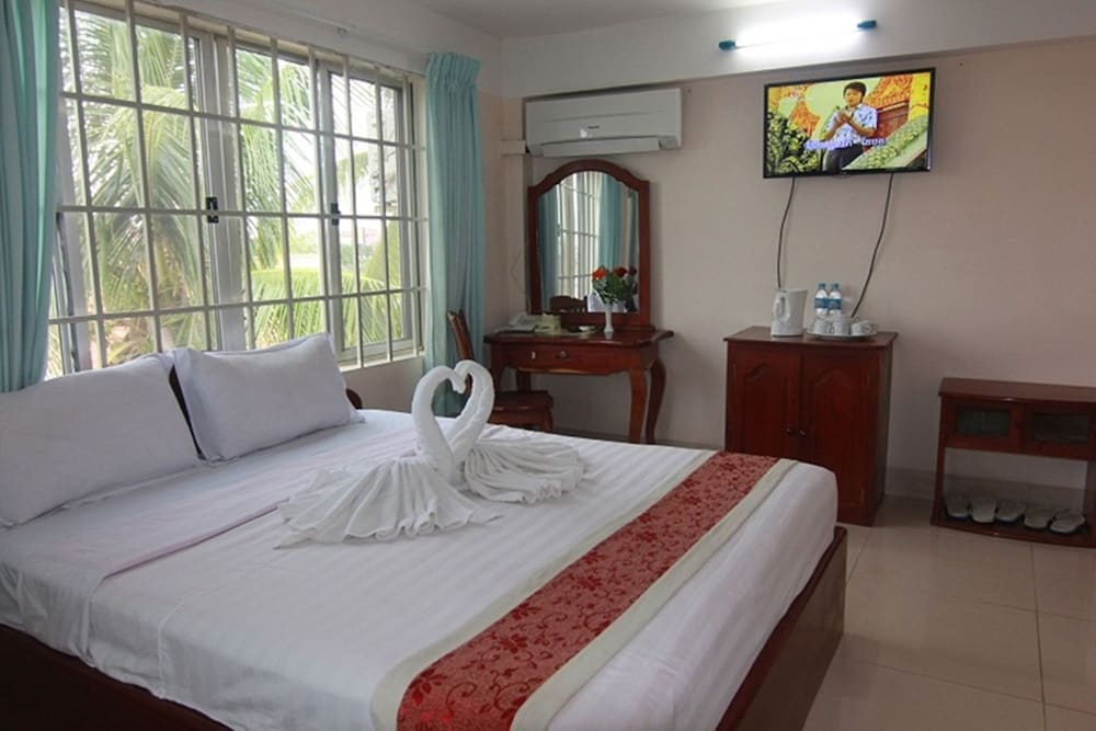 Siem Reap Riverside Hotel 35/67