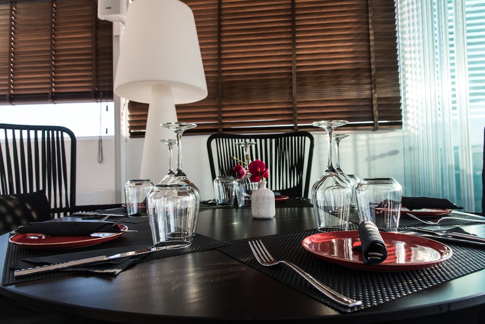 Acropolis Select Hotel 36/67