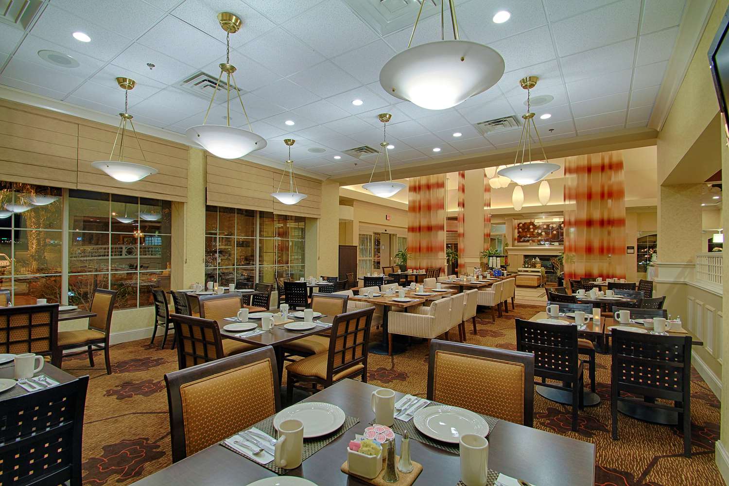 restaurant cafeteria