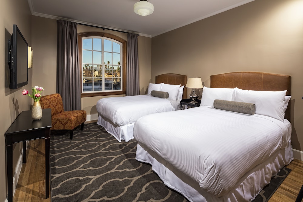 Hotel Normandie LA 13/71