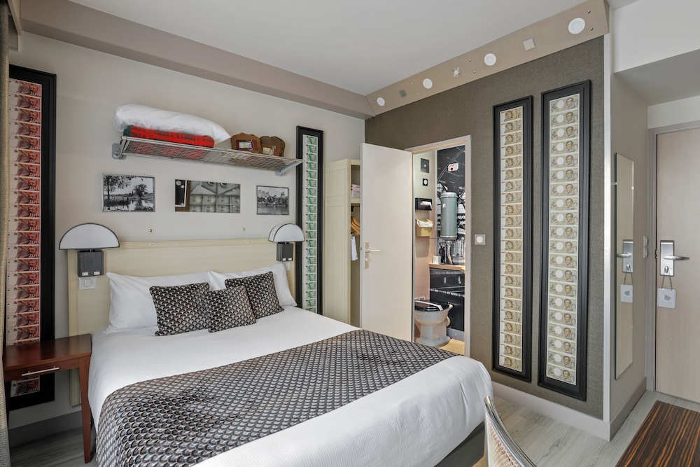 COMFORT, DOUBLE BED