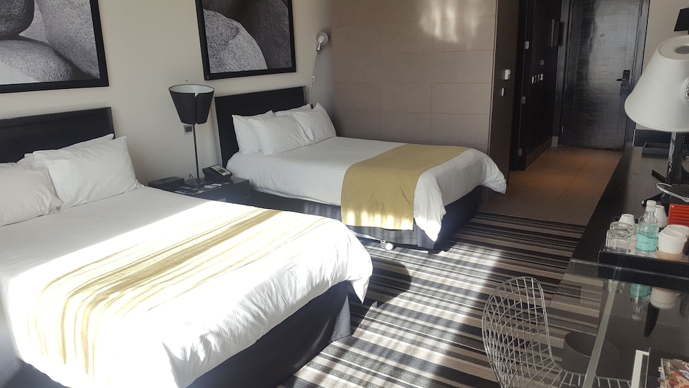 Wyndham Santiago Pettra 17/85
