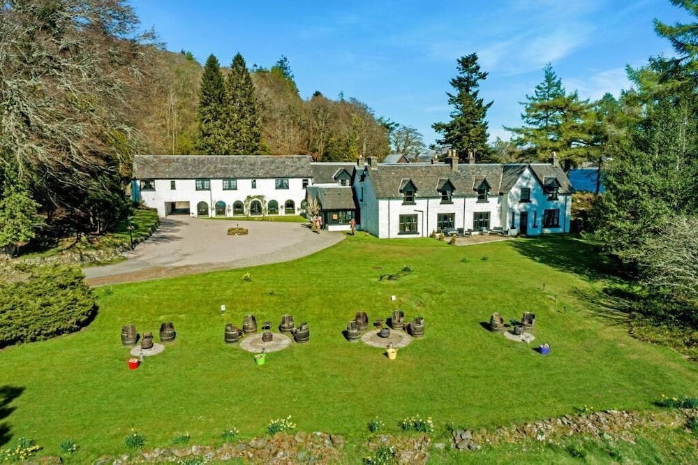 Taychreggan Hotel 59/67