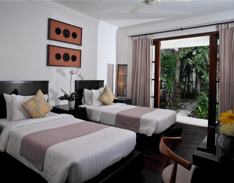 3 Bedroom Courtyard Pool Villa