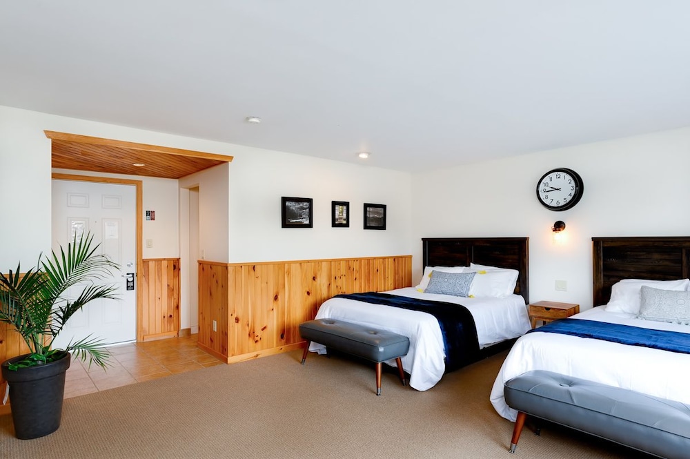 The Town House Lodge 16/70