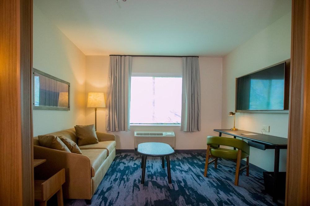 Suite, Multiple Beds
