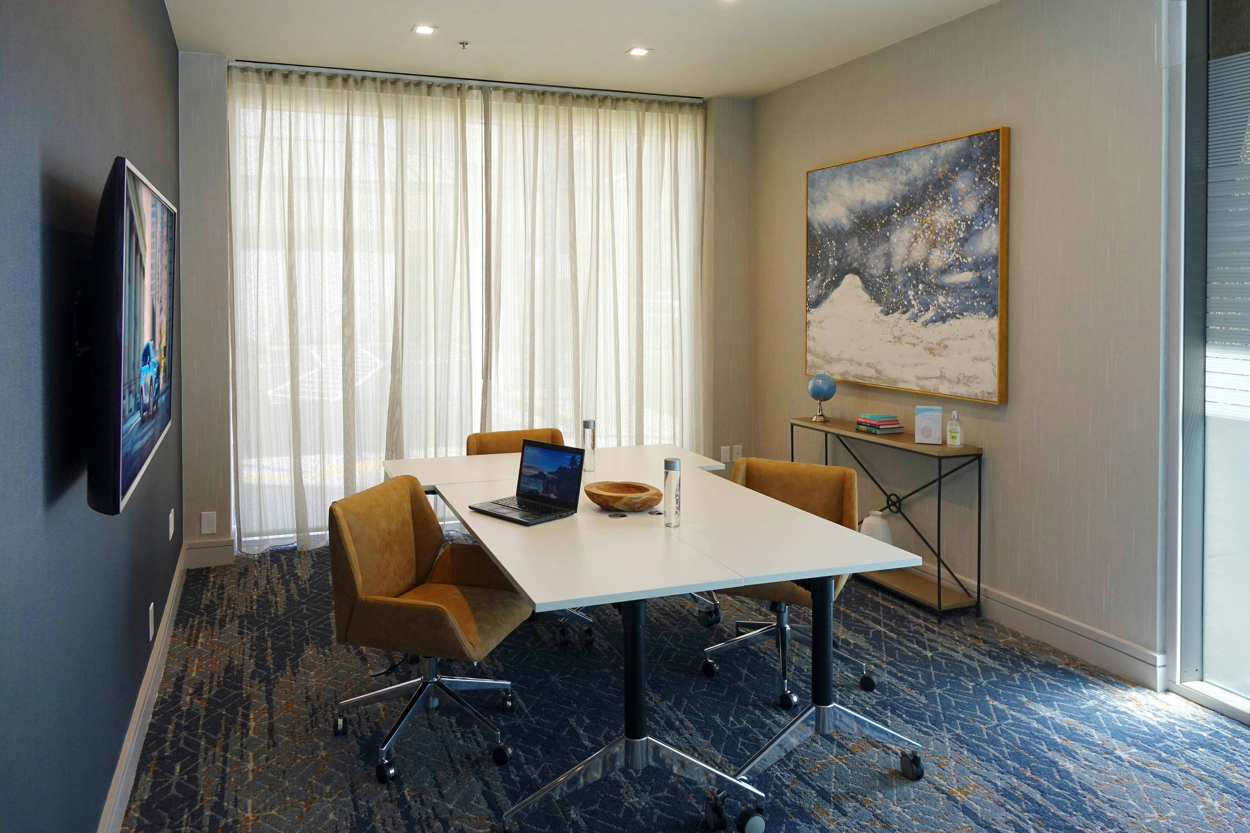 Courtyard By Marriott Los Angeles Lax Century Boulevard 15/19