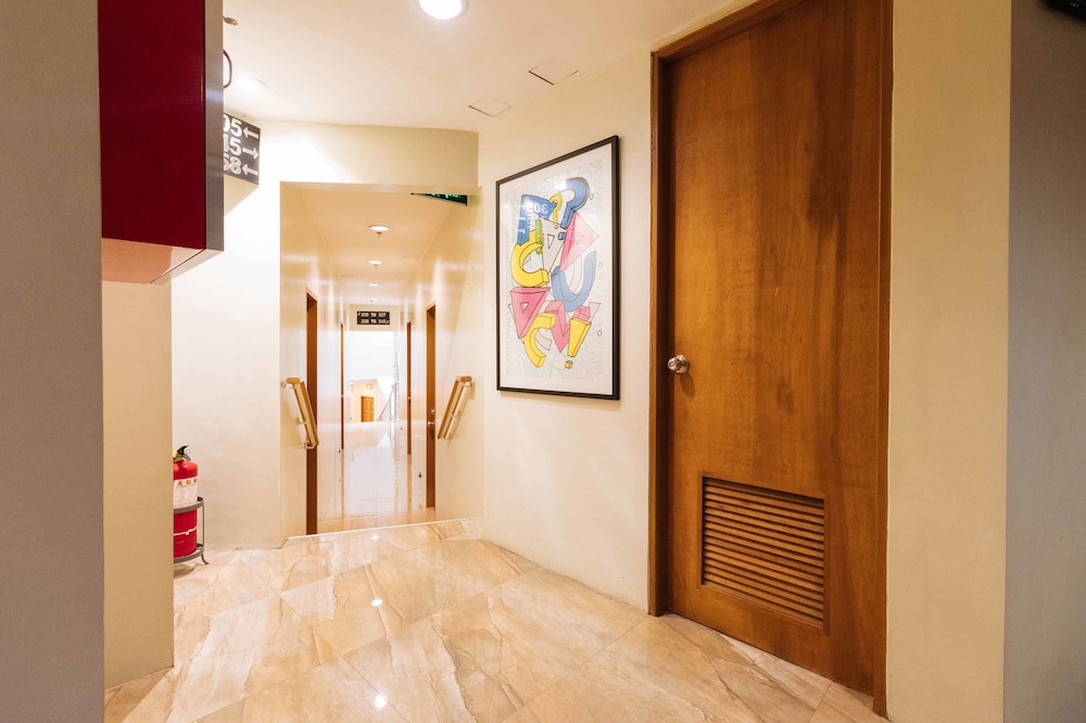 Reddoorz Edsa Pasay 9/41