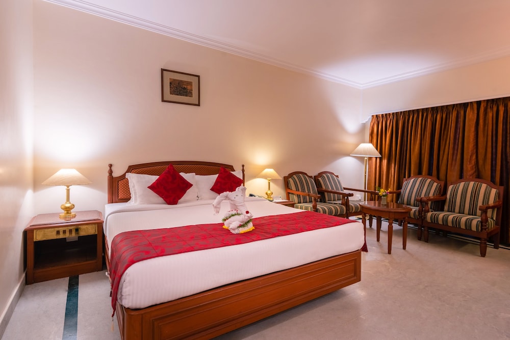 Annamalai International Hotel 18/50