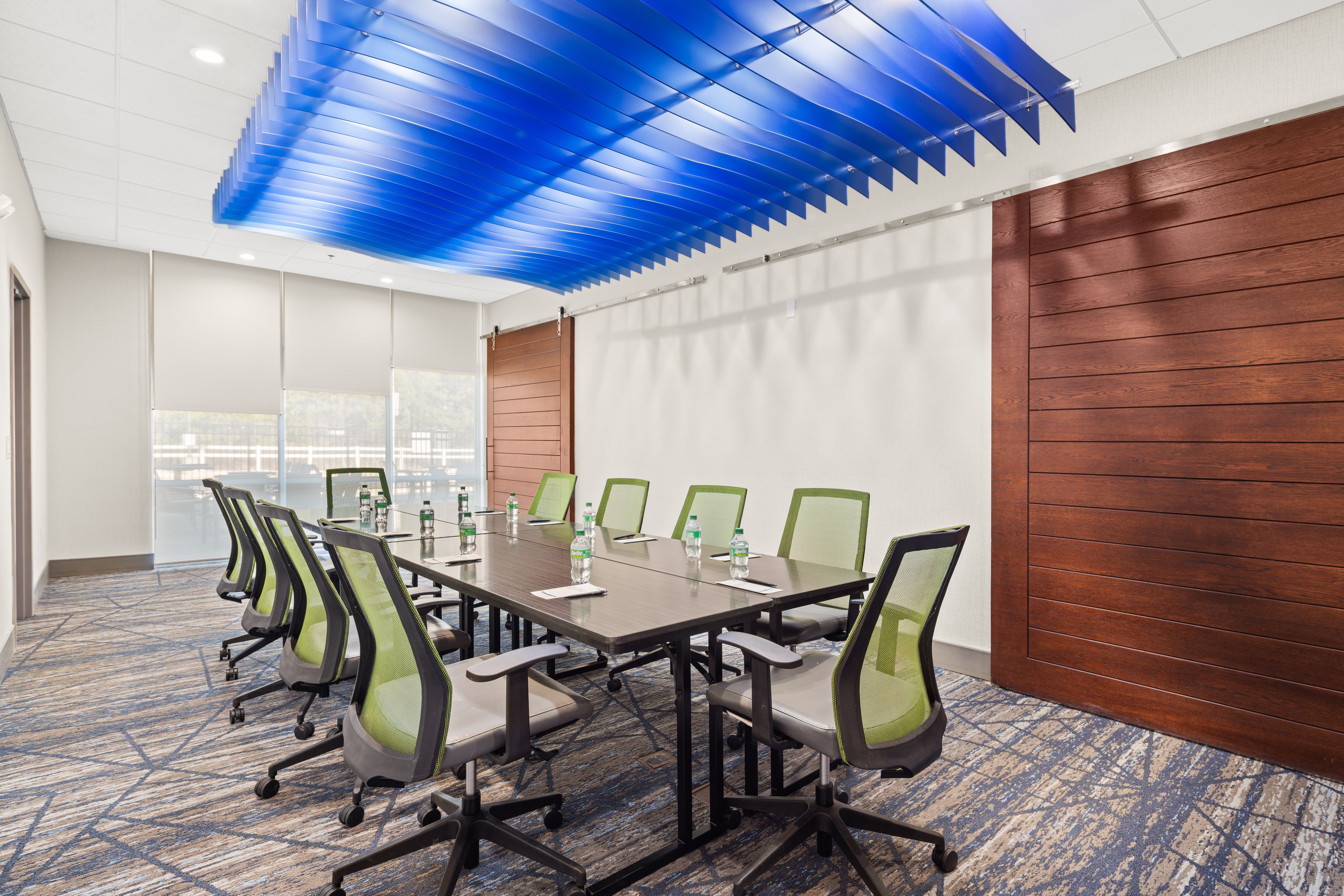 HOLIDAY INN EXPRESS BETHLEHEM 40/50