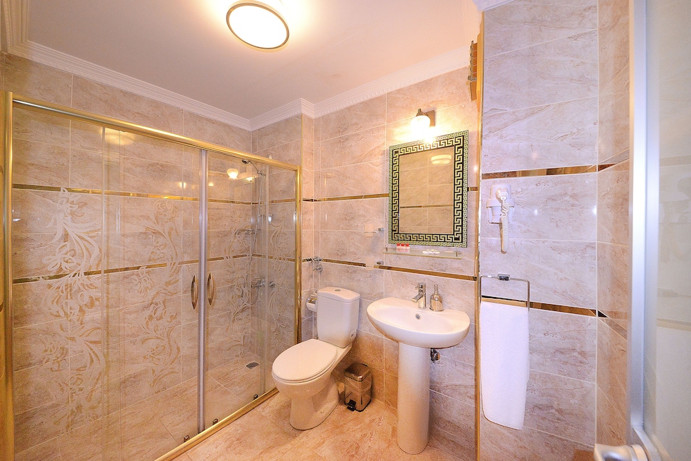 Hotel Grand Umit 8/56