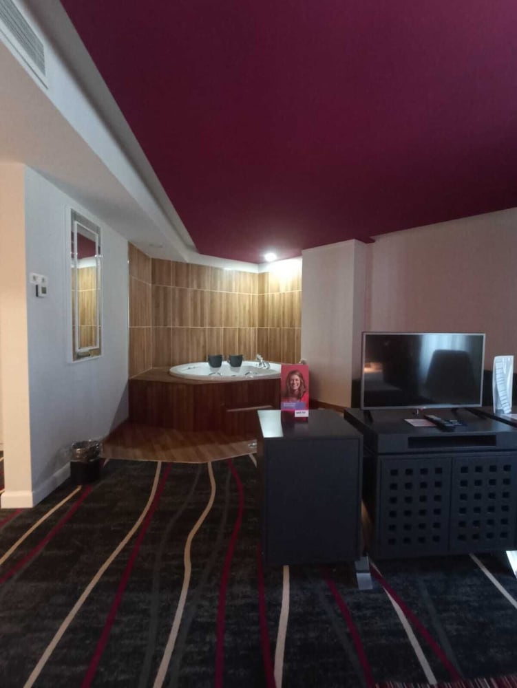 PARK INN BY RADISSON ANKARA CANKAYA 46/63