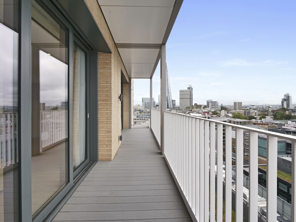 Southwark Residences by Aeria Apartments 6/73