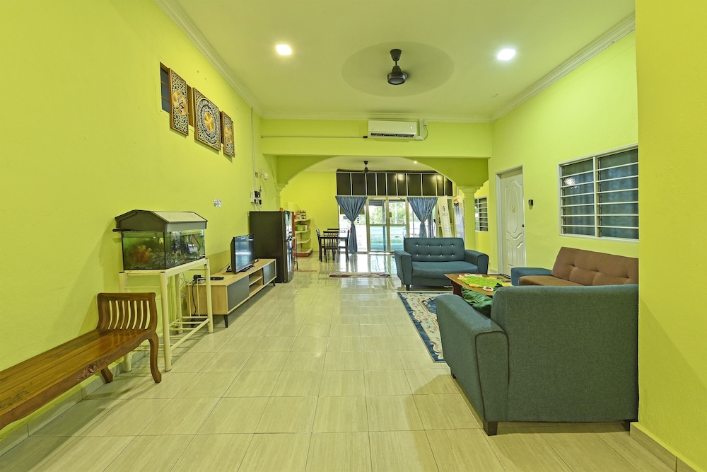 Hotel O Zn Mix Homestay & Roomstay 30/36