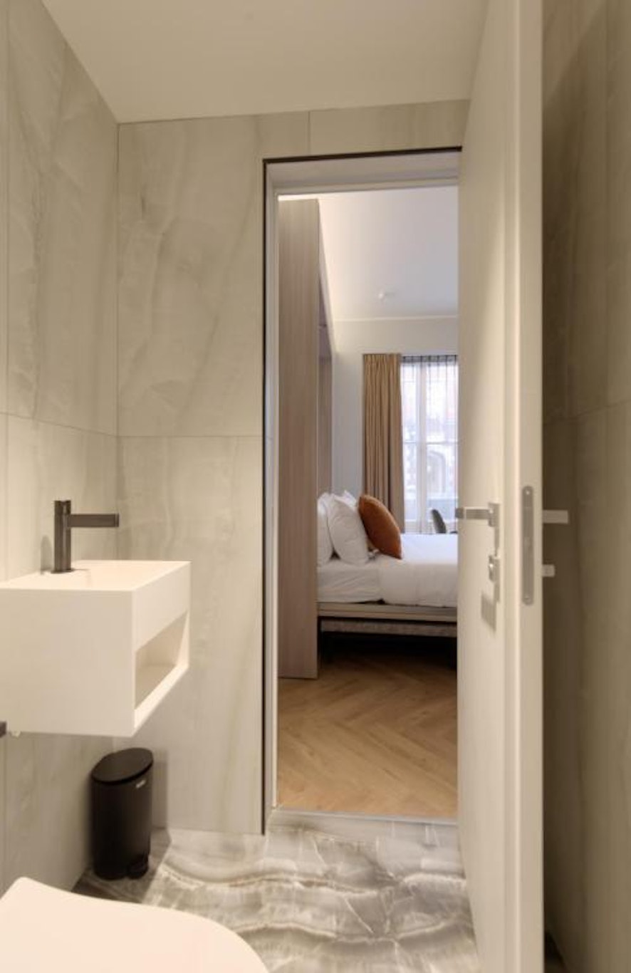 South Kensington Studios by D'Montrio 32/34