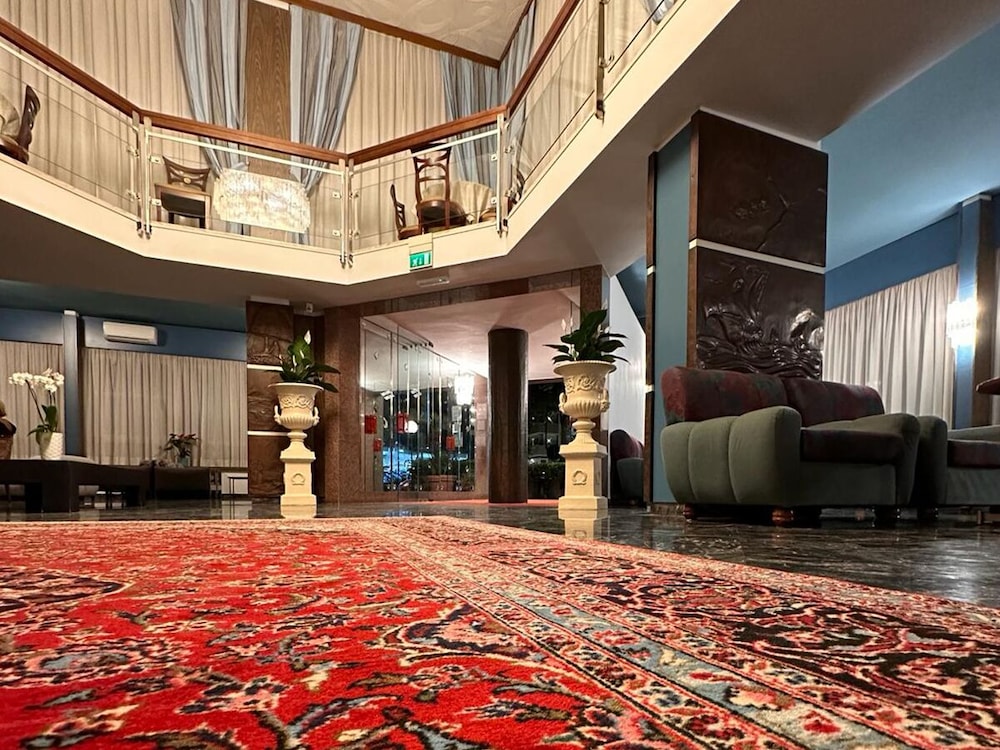 Hotel Caravelle 8/46
