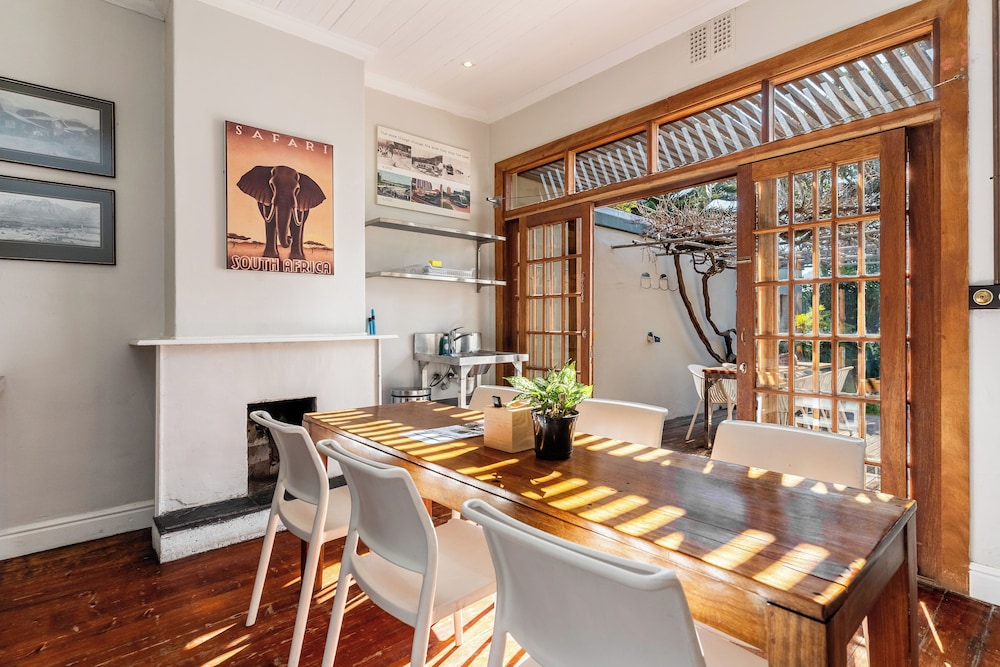 Camps Bay Village 49/50