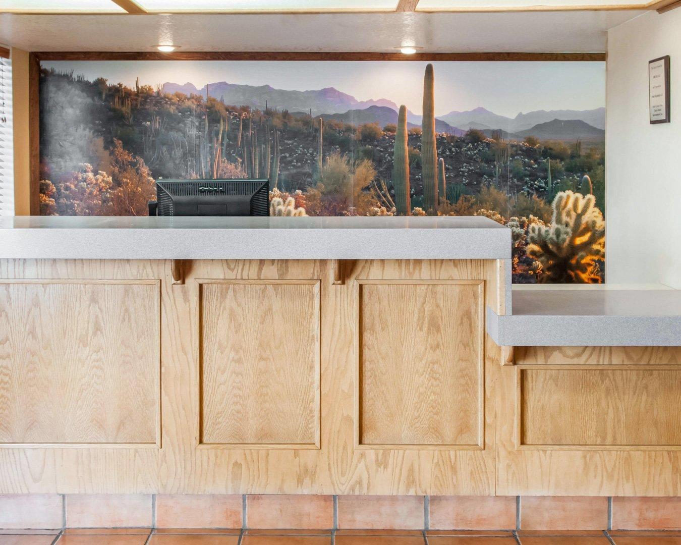 Econo Lodge Lordsburg I-10 6/16